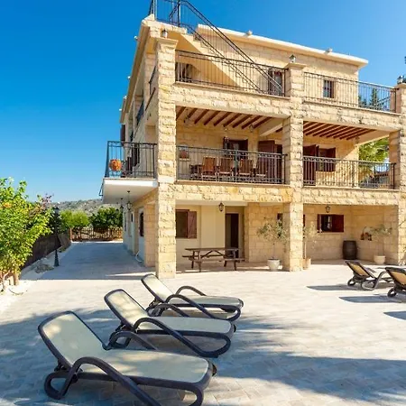 Villa Alexandros Palace Pafos